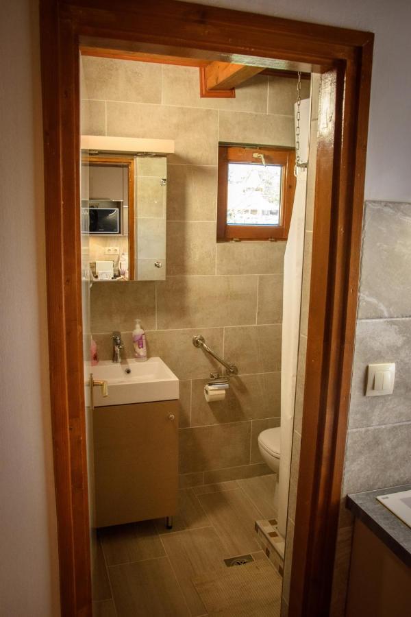 Apartament Huszar Vendeghaz Orvenyes Zewnętrze zdjęcie